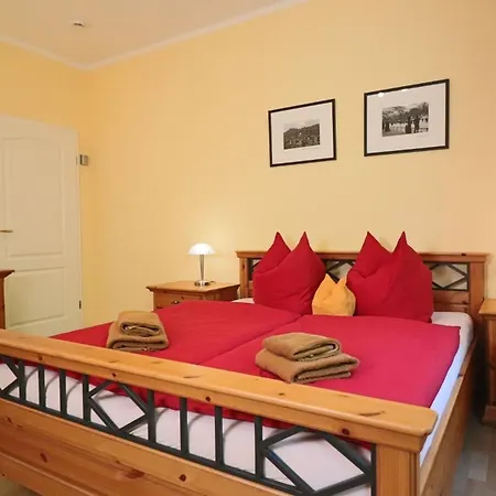 Apartment 4