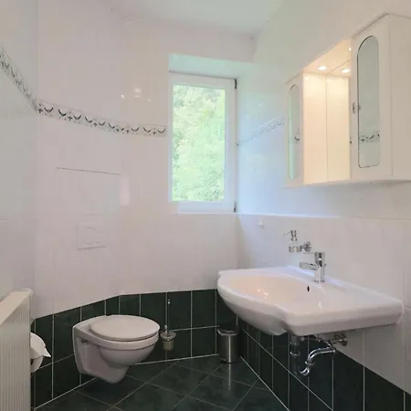 4 Apartment *